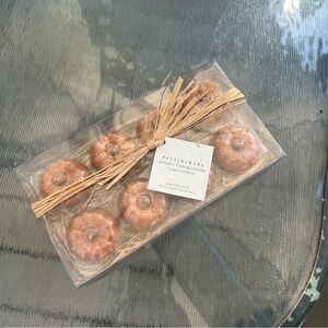 New Pottery Barn Burnt Orange Pumpkin  Floating Candles Fall Autumn Thanksgiving